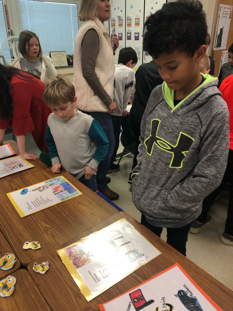 mustangbettini's tweet photo. Our poetry celebration was so much fun for our second grade immersion  students !#lex1literacy #lex1empowers https://t.co/dhVAl2k1o2