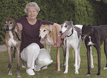 #annettecrosbie was brilliant on @CallTheMidwife1 tonight an amazing actress & a long time supporter & advocate for Greyhound welfare