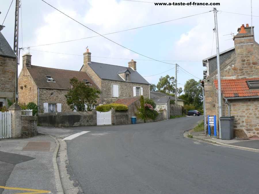 The village of #Fermanville in #Normandy
#France #travel #photo https://buff.ly/2VYDuK9