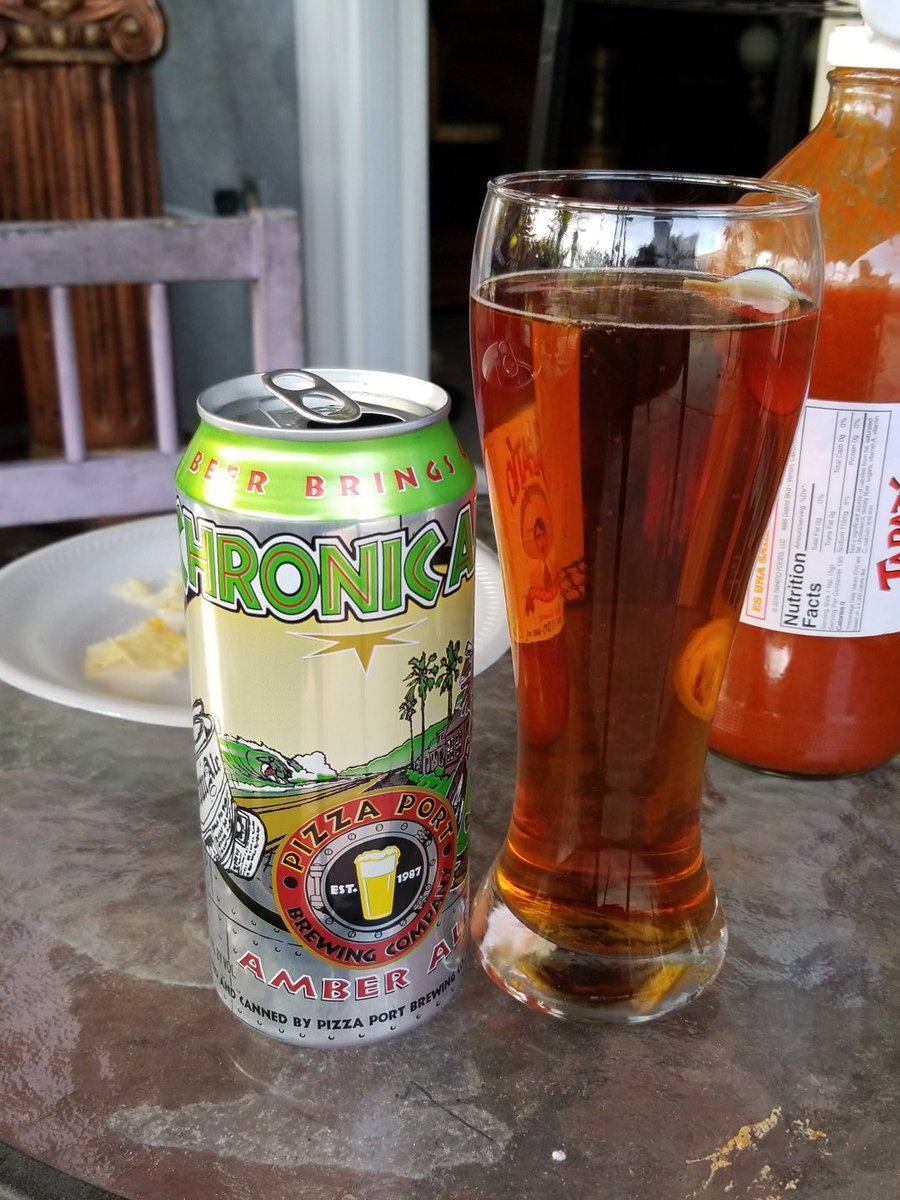 kikin011's tweet photo. Perfect football beer

@PizzaPortBeer #ChronicAle https://t.co/rNyxRnnhLq