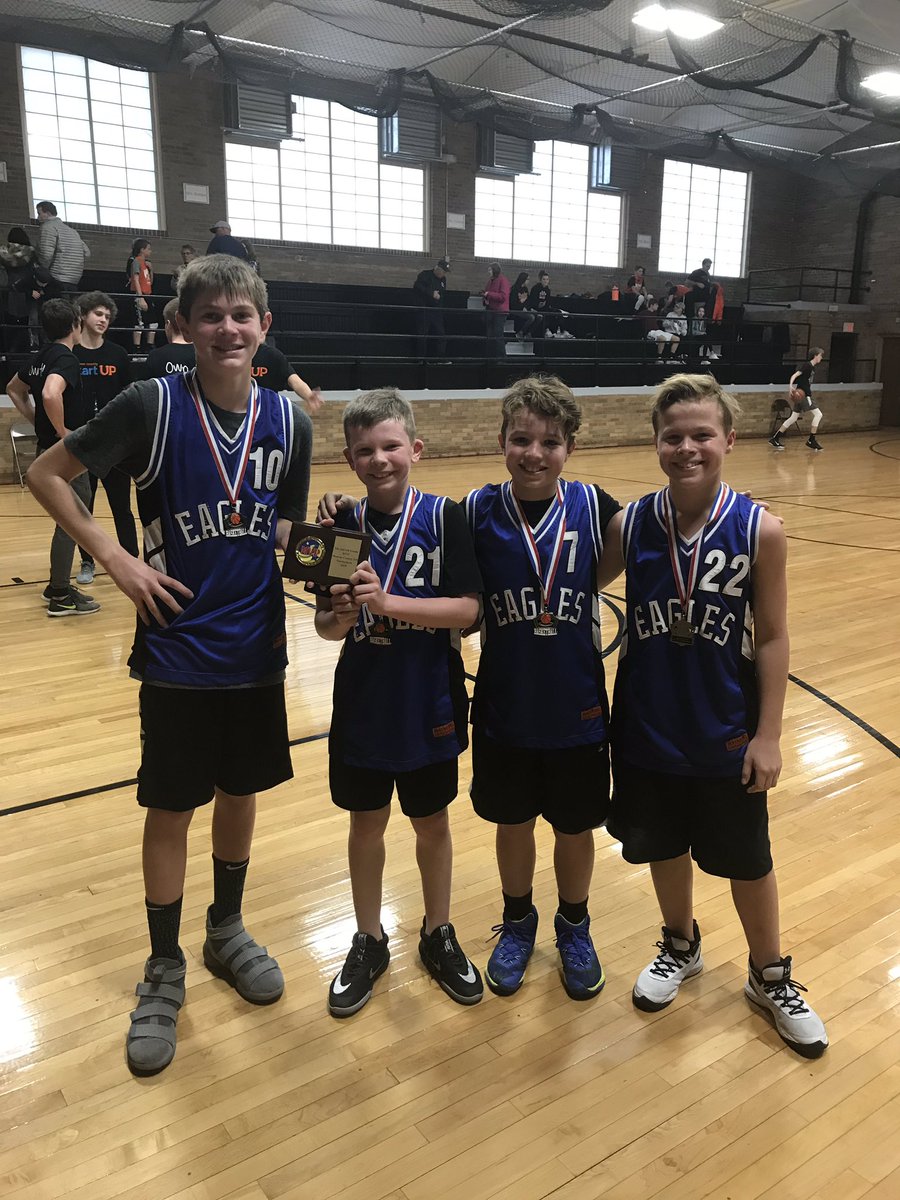 StartupMonroe's tweet photo. These two teams from Columbia were the 5-6th and 7-8th grade CHAMPS!!!🥇🏀 https://t.co/a2gvvx9mDU