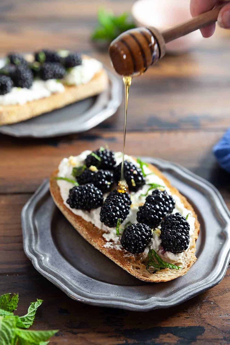 If you’re looking for a way to make Monday breakfast feel more like Sunday brunch, this blackberry and honey ricotta toast is where it’s at.
Recipe link on Instagram