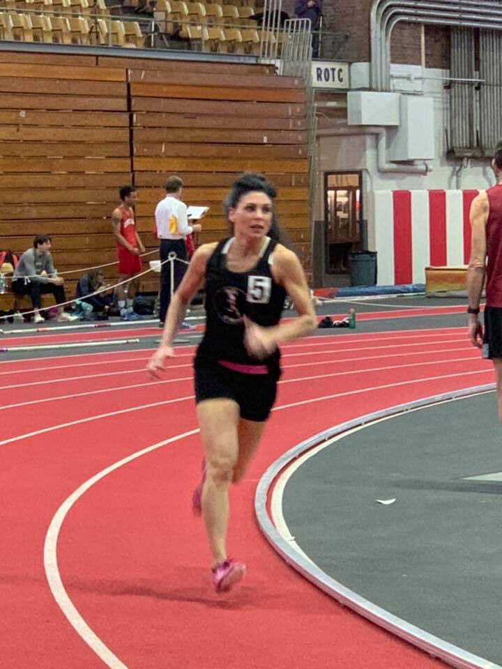 bellanmotion's tweet image. I’m grateful for still being able to compete at age 48 and getting to race again this year in the Elite 40’s #hartshornemastersmile at Cornell University. I placed 3rd, but got second for the age-graded prize with 5:28. #bellanmotion #masterstrack #usatf #ionperformancesoak