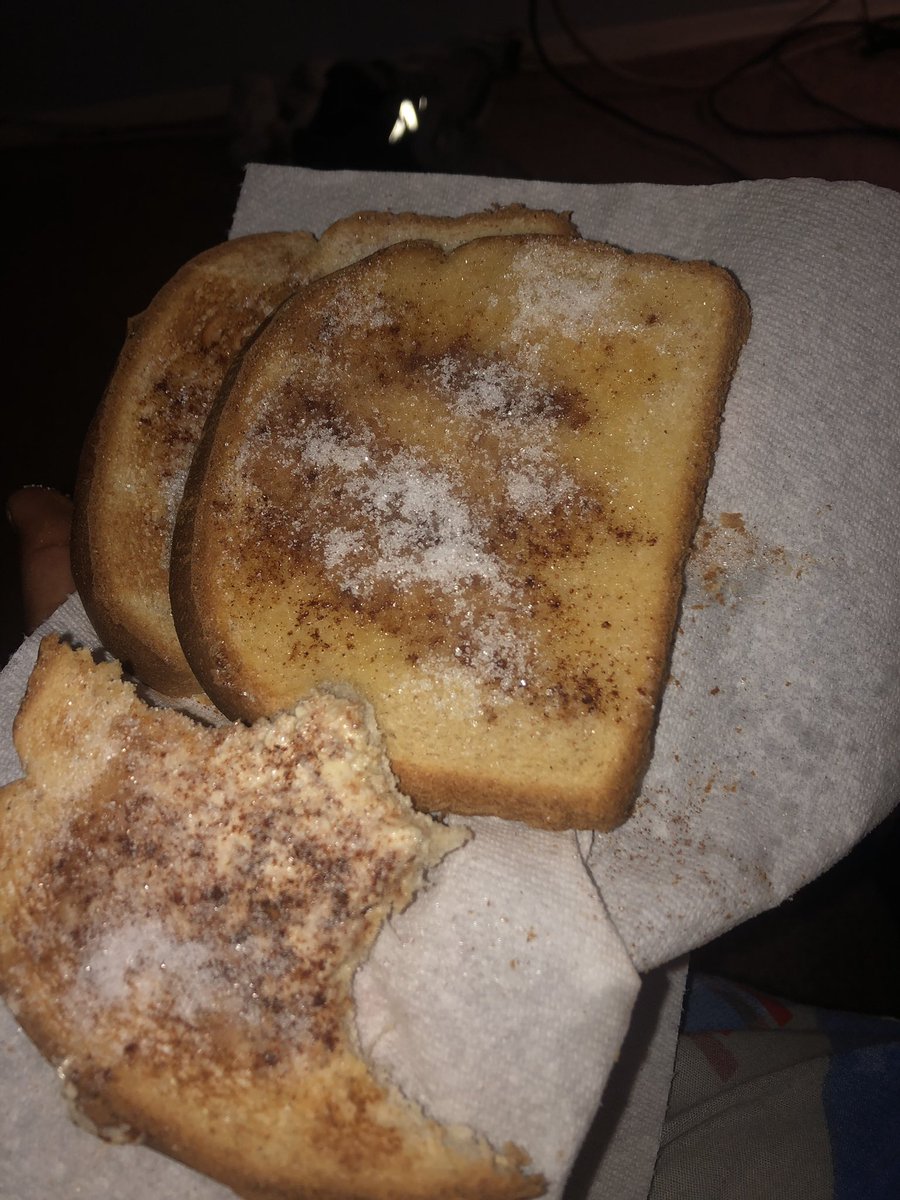 zaybeballin_'s tweet image. The real ones know about the struggle meal 😭🤣