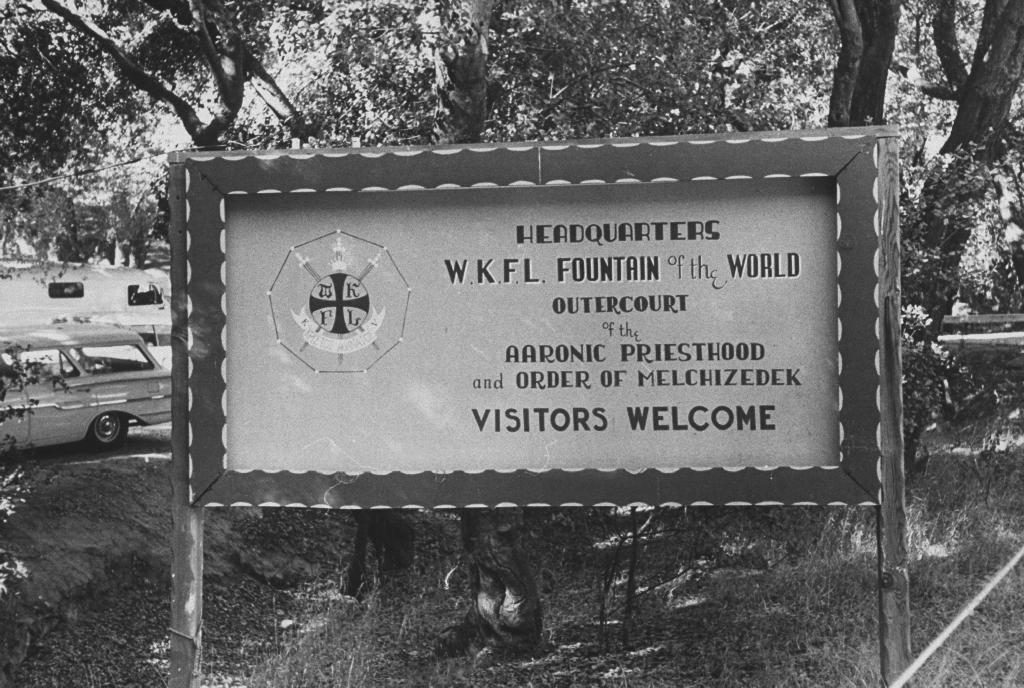 New historic true crime program! Toxicology Trees &amp; Canyon Cultists: The Gettler Boys &amp; Krishna Venta’s WKFL Fountain of the World. Sunday 4/28 in the teaching crime lab at Cal State Los Angeles lavatransforms.org/event/crimelab…