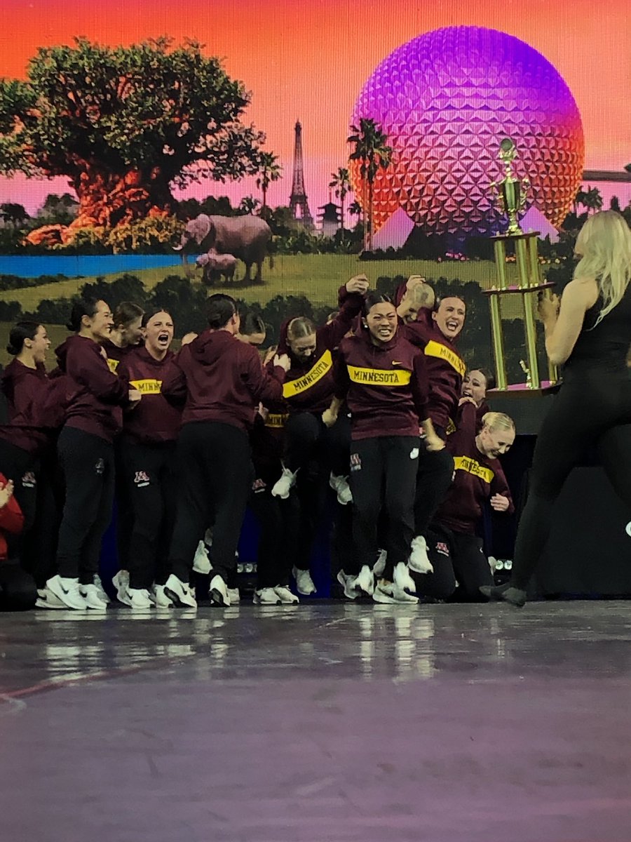Congratulations to the 2019 National Champion in Div IA Jazz, the University of Minnesota! #UDAnationals