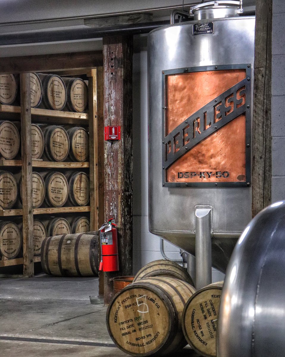 BourbonLens's tweet photo. Recording another episode of the podcast tonight. 🥃🎙 We will talk about our time at the @KyPeerless Distilling Company. #kentuckypeerless #kentuckypeerlessdistillingco #peerless #peerlessrye #ryewhiskey #igerslouisville #gotolouisville #rye #peerlessdistillingco #bourbonlens https://t.co/S6RmnaJdZR