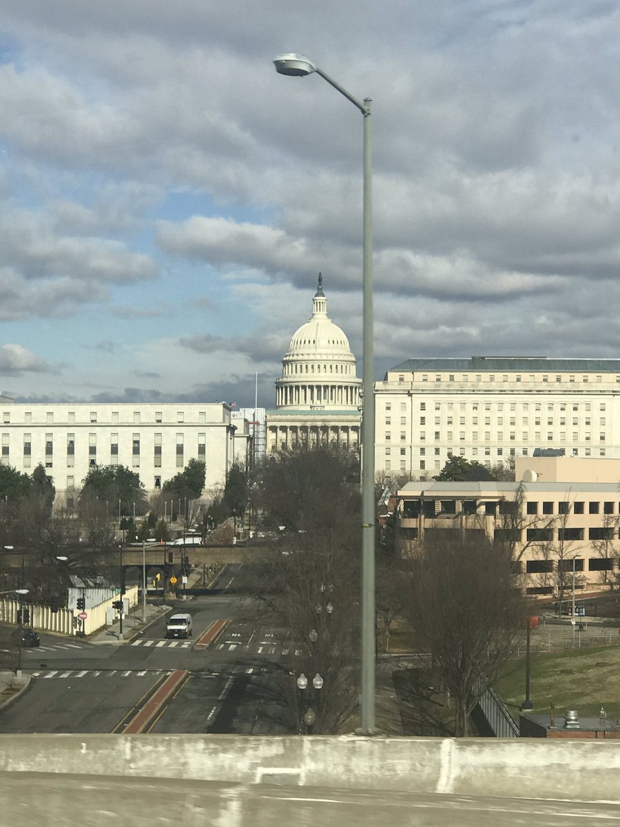victakacs's tweet image. @StPiusX has arrived in Washington D.C. on @CloseUp_DC; view of Capitol Hill and Pentagon as we make our way into the city. #PanthersInDC