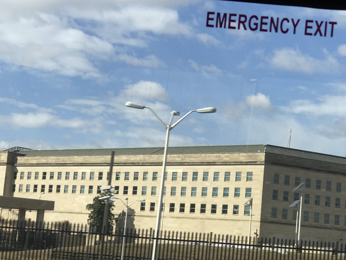 victakacs's tweet image. @StPiusX has arrived in Washington D.C. on @CloseUp_DC; view of Capitol Hill and Pentagon as we make our way into the city. #PanthersInDC