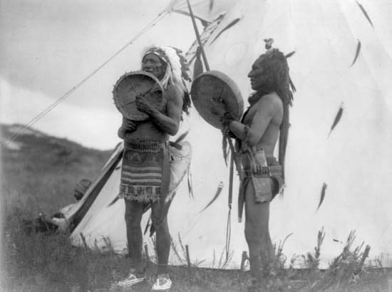 We’ve been singing, dancing & praying for centuries. #CovingtonKY 
#NativePower #NeverFear