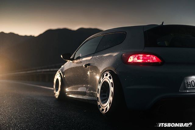 urotuning's tweet photo. Sunday On the Sunset🌄Owner @_alex_rocco_
📸 @itsbombaymane
#project191
#loweredlifestyle
#slammedenuff
#slammedsociety
#slammednation
#halfroll
#stancedaily
#stancewhips
#stancewars
#royalstance
#xsmag
#xscarnight
#firstclassstance
#slamm… https://t.co/OxzJpLtuEr https://t.co/FElEhGxE5u