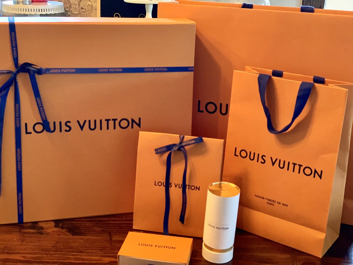 StellaontheGo on X: Birthday shopping spree @LouisVuitton   / X