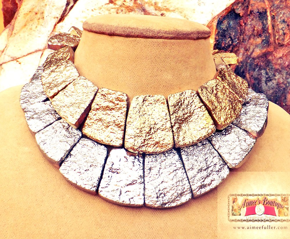 AimeeFuller's tweet photo. 25% for my Twitter pals today! My accessories line: #StatementJewelry #AfricanJewelry #BrushedGold #fascinator #JadeNecklace #eBay https://t.co/azm2zBsqG3 #TurquoiseNecklace #StatementNecklace #PendantNecklace #earrings #Hats https://t.co/nXtrXb0TsH #TitaniumAgate #GoldNecklace https://t.co/XkYNvkjK3H