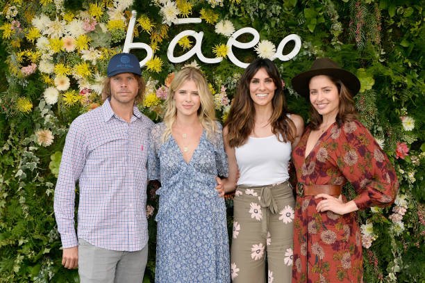 DanniRuahFans's tweet photo. .*Gallery Update* | "Baeo Baby" Launch Party - Pacific Palisades, January 20th, 2019 - https://t.co/zDDnaFMYuz
#baeo #friendsofbaeo #organic #baby #naturalproducts #bareessentials #launchparty #danielaruah #ericcolsen #sarahwrightolsen #mercedesmason #annaschafer https://t.co/Dm01KJ0gux