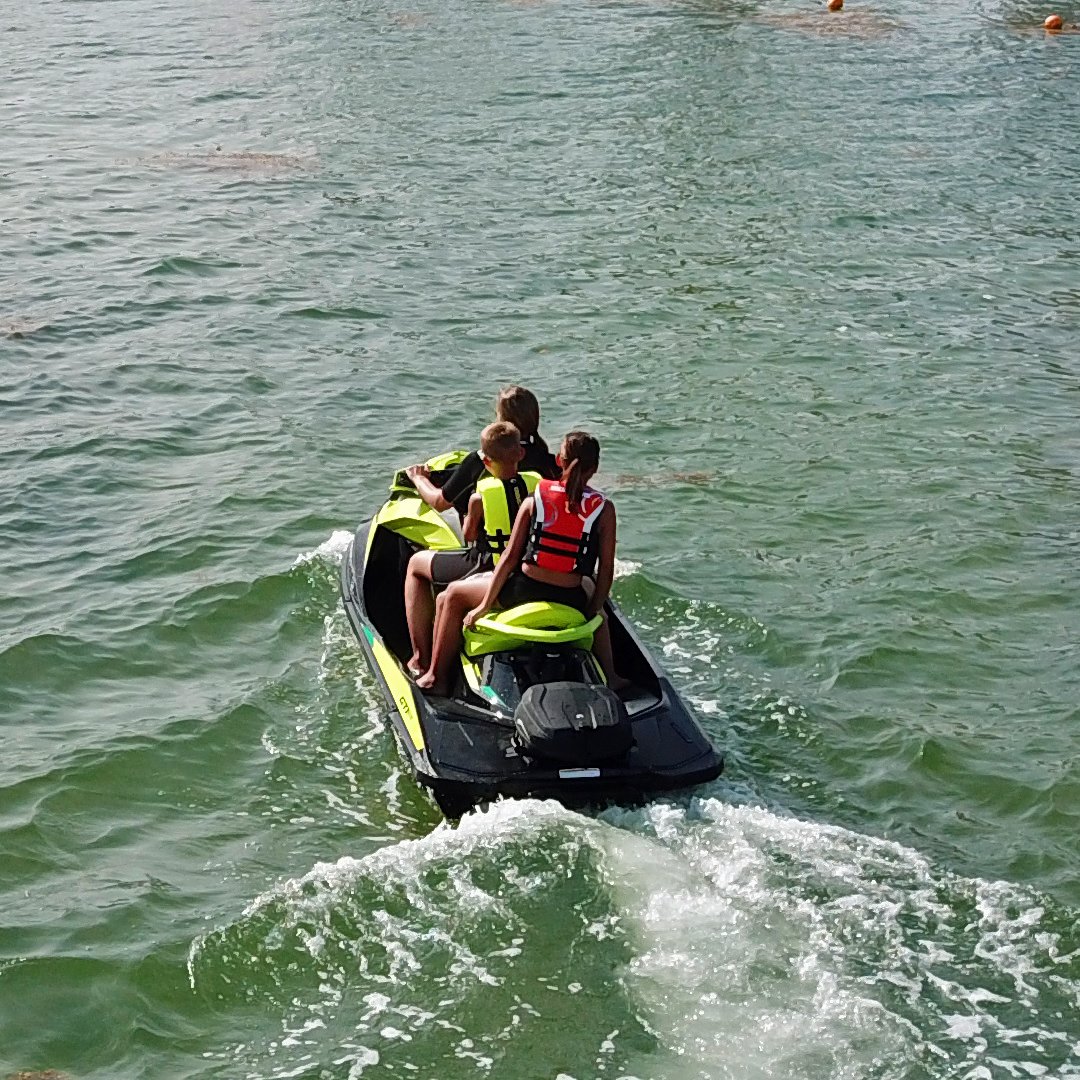 Did you know that you can now add the LinQ accessories to your GTI? Learn more: bit.ly/2JGiGkM
 #SeaDoo #SeaDooLife