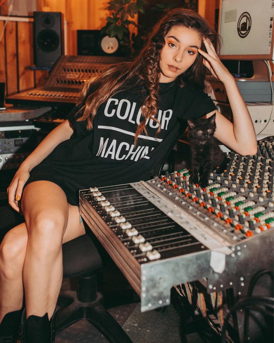 a few things~
- TEO magazine were kind enough to feature our merch in their latest editorial. check it out ⇢ bit.ly/TEOCM
- us, the Gov, this Saturday ⇢ bit.ly/gov26

hey, be cool like the TEO models and buy some merch, yeah? 👕 ⇢ bit.ly/CMmerch