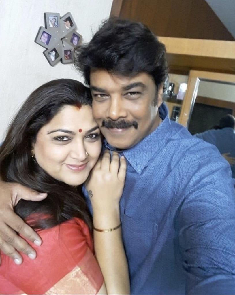 Happy Birthday director #SundarC wishing you all success n God bless 💐

#HappyBirthdaySundarC #HBDSundarC @khushsundar