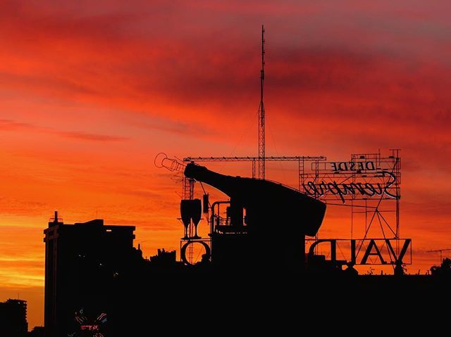 JaavierC's tweet image. Sunset | Chile 🇨🇱
.
.
.
.
.
#santiagoadicto #santiagodechile #travel #traveling #travelchile #total_chile #visitchile #total_americas #chile_360 #chilelove #chile_fotos #igchile #ig_chile #canon #achilepoh #ig_santiagodechile #go_chile #scl #city #santia… bit.ly/2QZT7gE