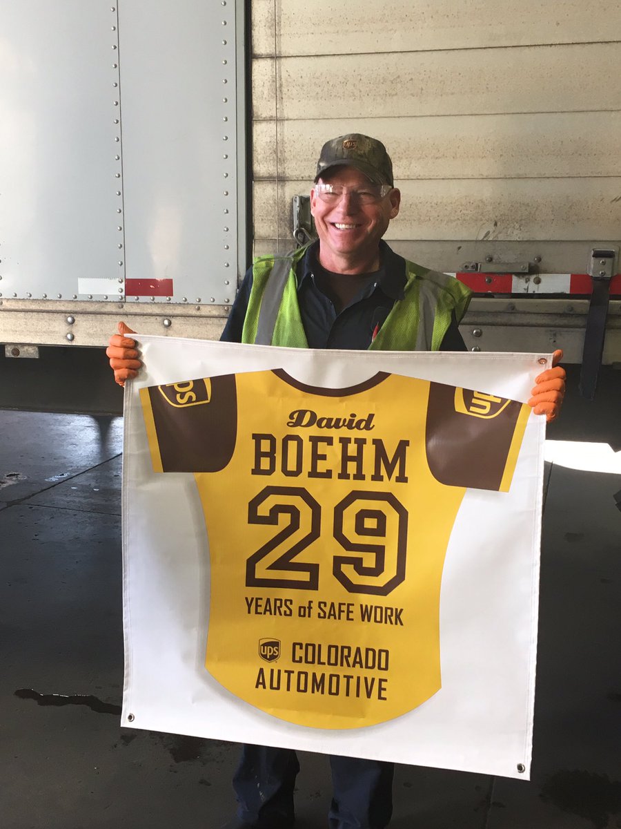 Continuing to be #caughtsafely in the Commerce City Automotive are two more techs celebrating milestones with no injuries. Continue setting the standards David Boehm and George Fox with working safe. @DesertMTUPSers <a href="/DarrenMooreDM/">Darren Moore</a> <a href="/kennethcherry26/">Kenneth</a> #automotivedm <a href="/MikeBackus4/">Mike Backus</a>