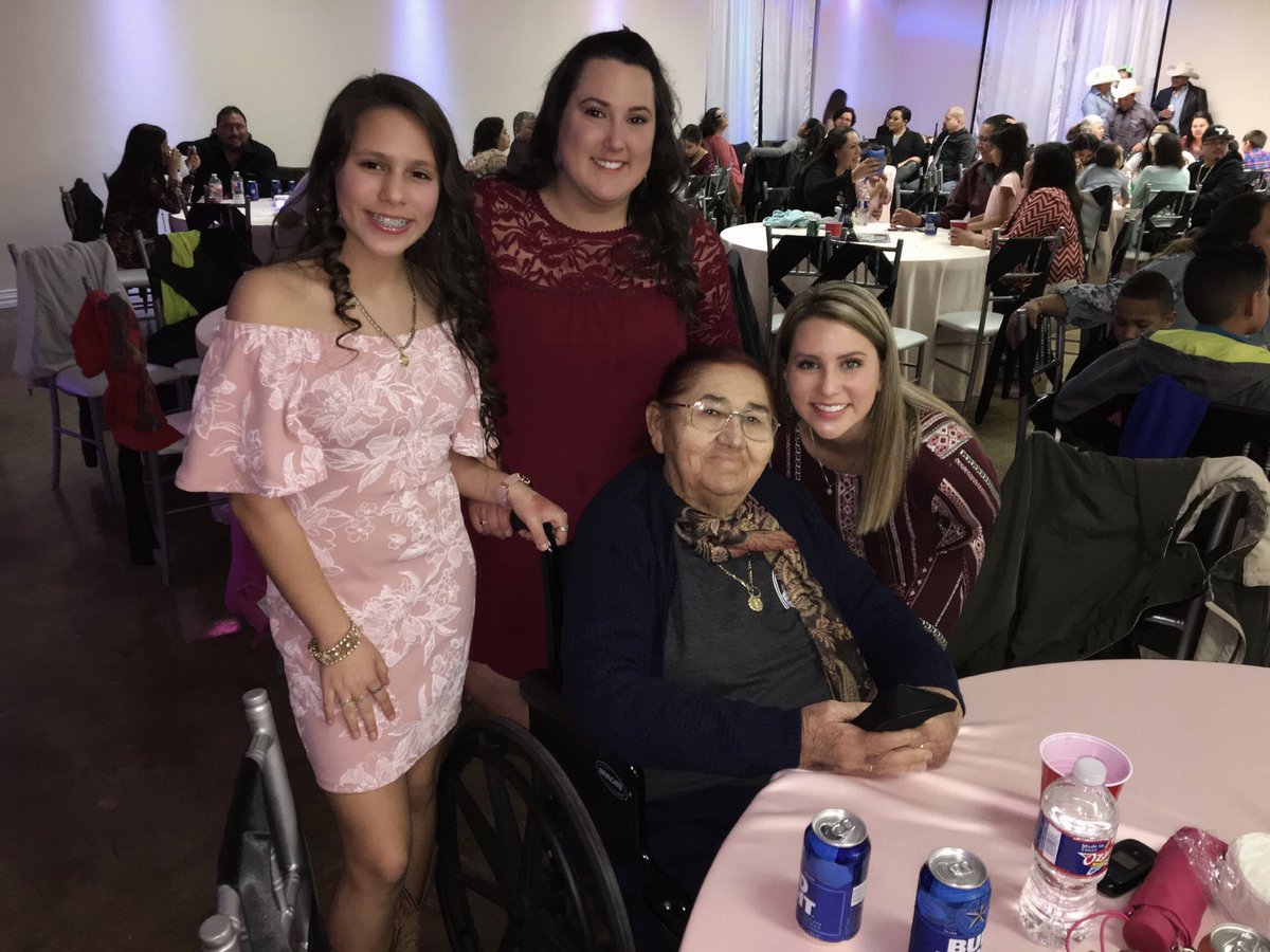 Lynz 🌵 tweet media