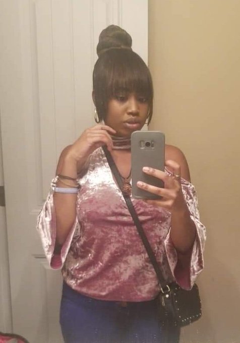 here i am... https://t.co/D1tUoGPiQ2<a href="/tag/naturalhair"class="tags"><span>#naturalhair</span></a><a href="/tag/naturalbeauty"class="tags"><span>#naturalbeauty</span></a><a href="/tag/blacklivesmatter"class="tags"><span>#blacklivesmatter</span></a>