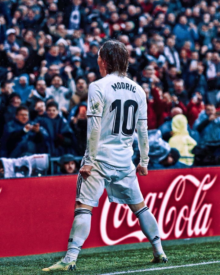 Real Madrid Info On Twitter Wallpaper Luka Modric Real Madrid 18 19
