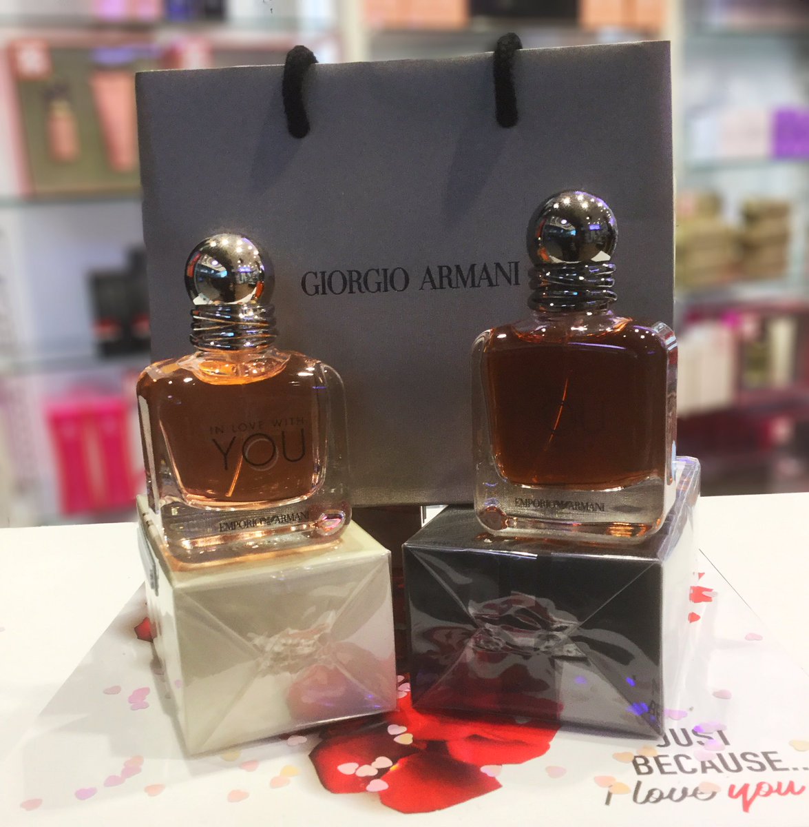 EldonSquareTPS's tweet image. With Valentine’s Day fast approaching why not try something new? Stronger with you intensely for the man in your life or in love with you for a woman in your life, come in store to try our new fragrances by Emporio Armani ❤️🥰#couplesgoals #perfectvalentine #perfumelovers