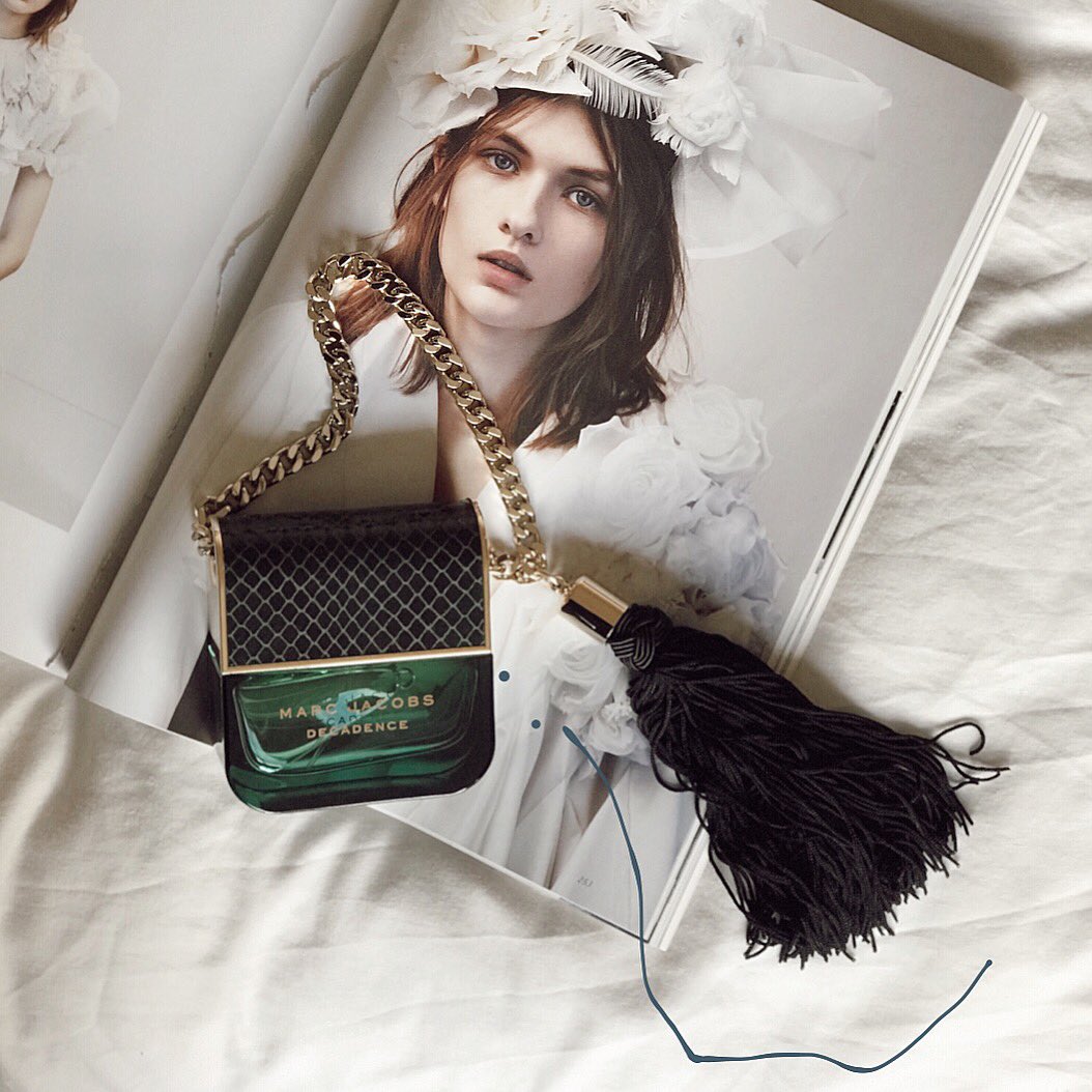 Still the cutest perfume bottle I’ve ever seen ✨ #marcjacobs <a href="/marcjacobs/">Marc Jacobs</a> #Depop #beauty #fragrance #depopseller