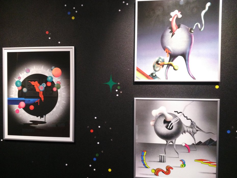 AssoArticho's tweet photo. Bilan expo
Rien vu à part les expos de feu #LeGalaxy espace cool, géré par les @requinsmarteaux et #SuperLotoÉditions qui a menacé de s'effondrer. On a frôler le drame. Avant ça j'ai pu voir l'expo Cizo : très bel accrochage. #FIBD2019 https://t.co/Xb2c1cgxM9