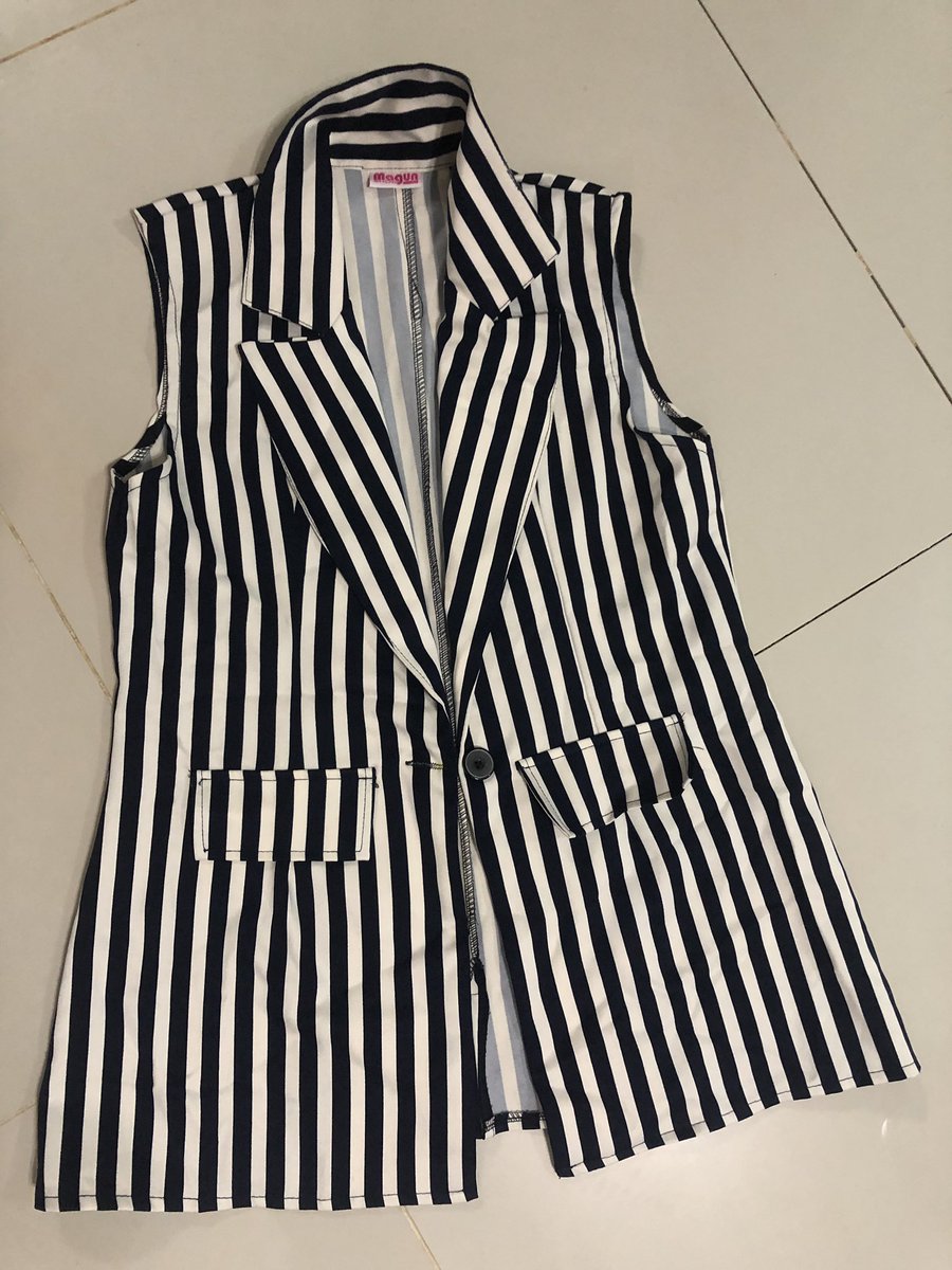 aunchanee's tweet photo. #เสื้อผ้ามือสอง 250 ทุกตัว ไซร์ M https://t.co/OD6N7fOmFL
