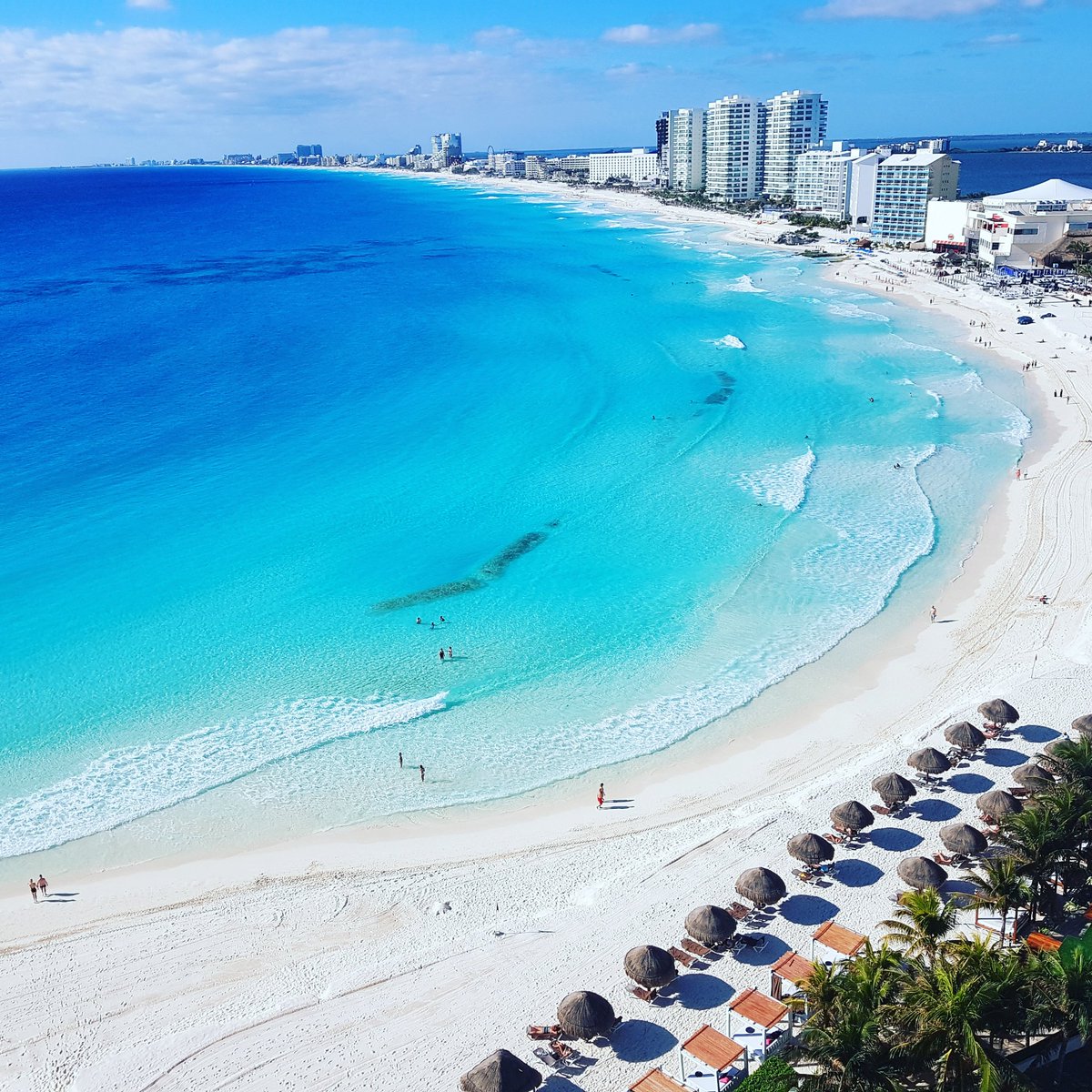 DeanGladue's tweet photo. Loved Cancun, Mexico.  Next this with my beautiful wife, Cabo. #cancun #Mexico #holidays https://t.co/ViuG1V5HBy