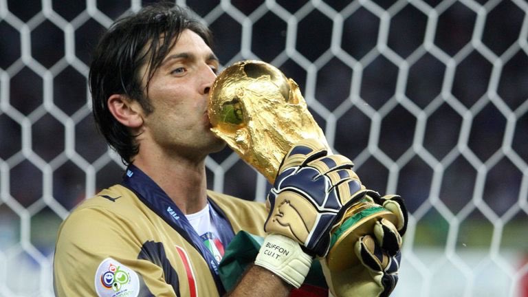 Happy 41st Birthday Gianluigi Buffon!

One of the best goalkeepers to play the game.   