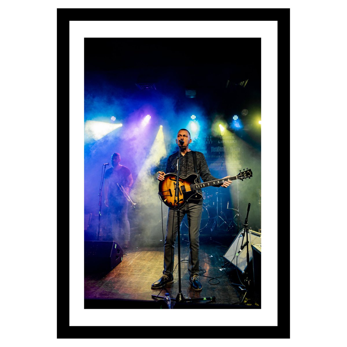 KatCiemiegaArt's tweet image. Songs that bring light.

Singer, songwriter Adam Nowak of Raz Dwa Trzy at @WOSPLondyn
charity event at @ScalaLondon .

#concertphotography 
#wosplondyn #londonevents