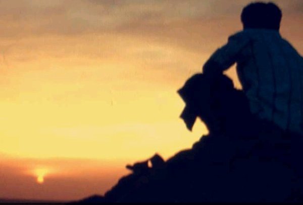 Alaa_1525's tweet photo. {حتى وان طال الغياب .. 
            لاتذبل المشاعر الصادقة..!! https://t.co/I3dbdcG0zl