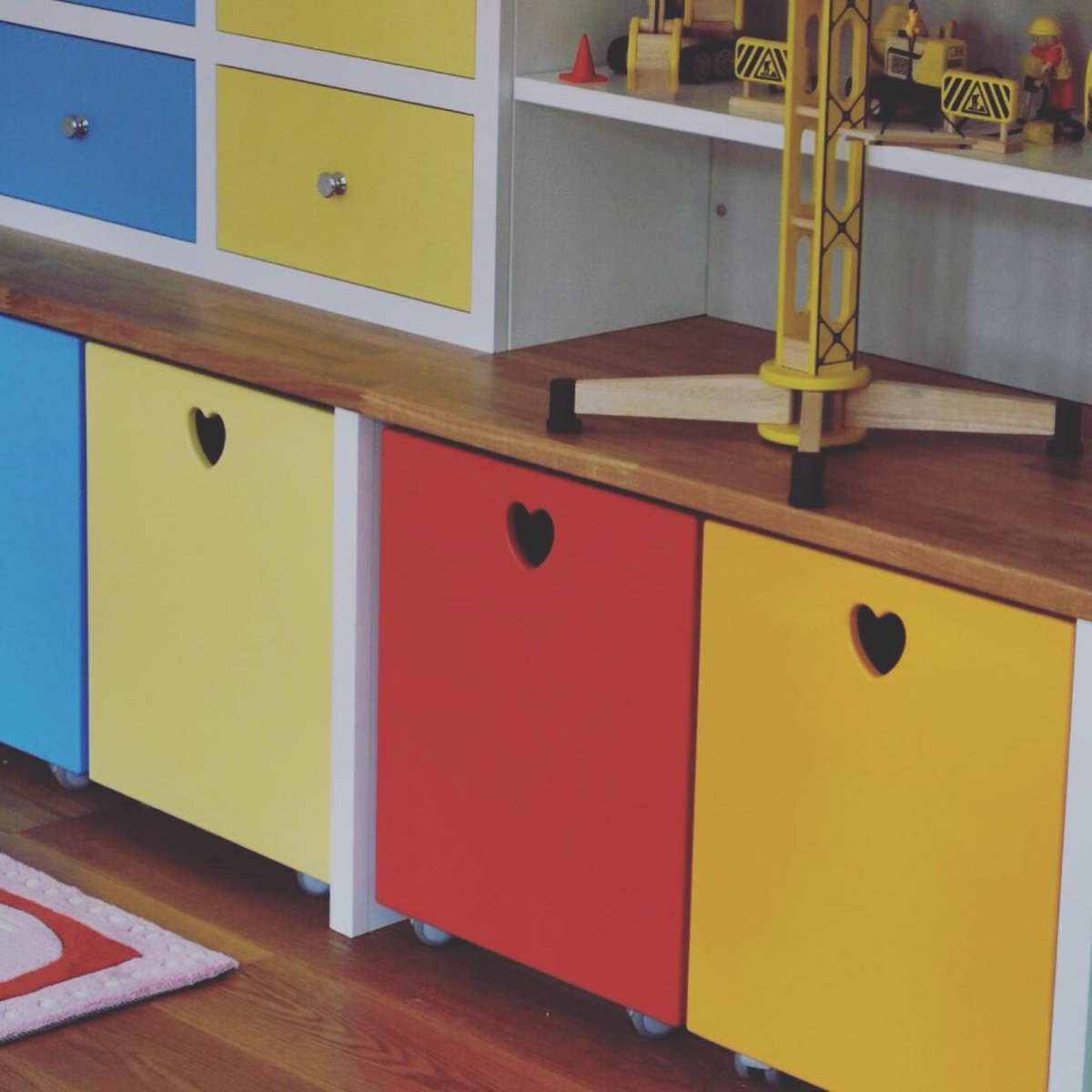 armjordltd's tweet photo. Bespoke storage solutions for playrooms, functional but fun !       https://t.co/KyCebxVn5b https://t.co/K5ephihp7A
