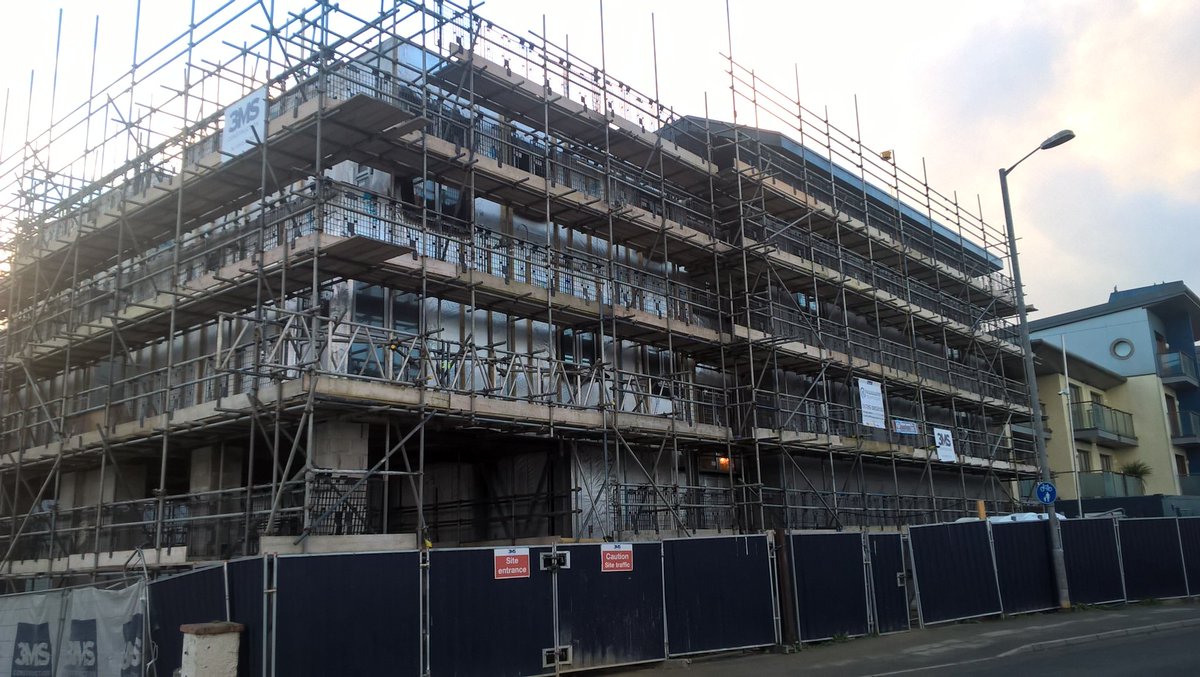 MW_Coastline's tweet photo. Cracking sea and town views from our new affordable homes in #Newquay, ready from March. Great work 3MS @LB_Coastline @CoastlineHouse https://t.co/VDgbQB6qD1