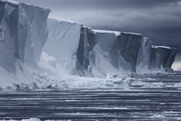 AntarcticReport's tweet photo. ‘The Barrier’! #OnThisDay #OTD in 1841, James Clark Ross discovered the largest ice shelf in the world, later to bear his name. ‘We might, with equal chance of success, try to sail through the cliffs of Dover, as to penetrate such a mass’ @RoyalNavy @royalsociety pic John Weller https://t.co/EHHZ69wr4W