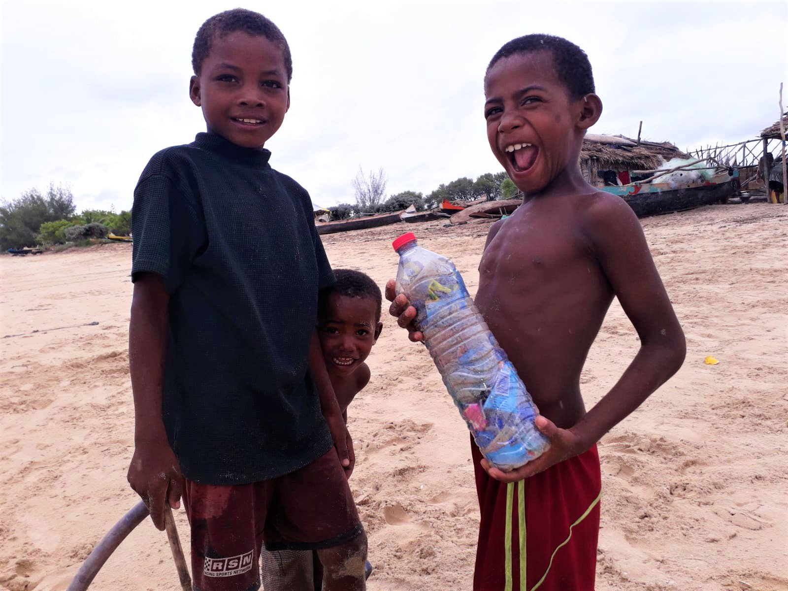 imgsrc ru boy We collected 157 kg of rubbish from a recent beach clean  with children from Ifaty village. The plastic waste collected is being  turned into #ecobricks which can then