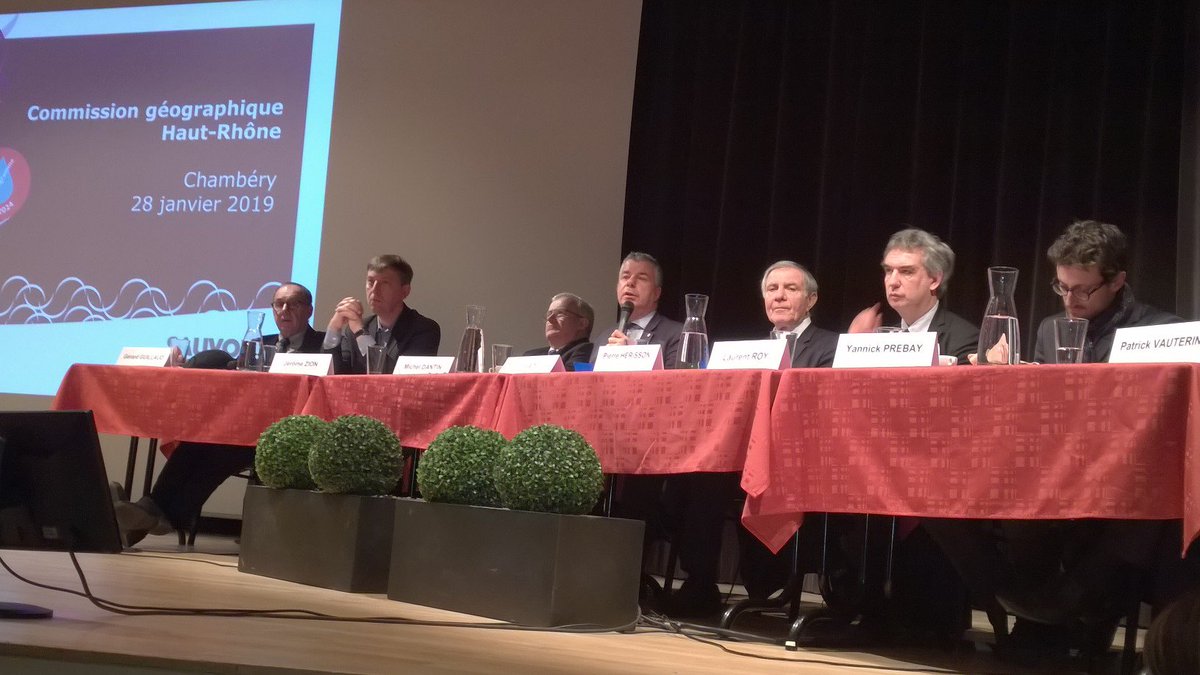 SauvonsLeau's tweet image. #comgeo #HautRhône #Chambéry "Nous avons besoin de vous pour mettre  en oeuvre la politique de l'eau dans le bassin !" @MartialSaddier, président du comité de bassin Rhône-Méditerranée.