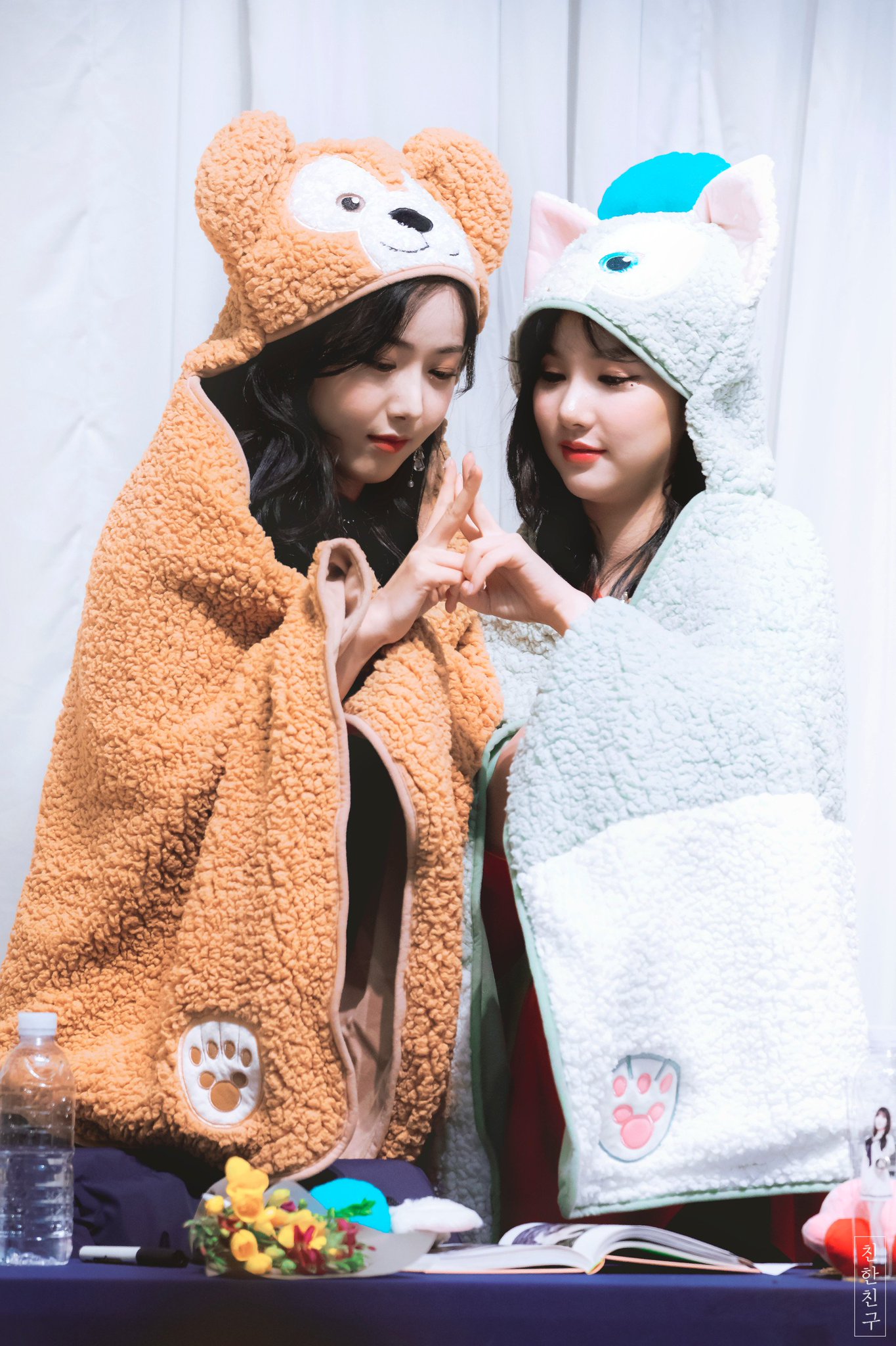 Dx__ezCVsAE-bew.jpg:large