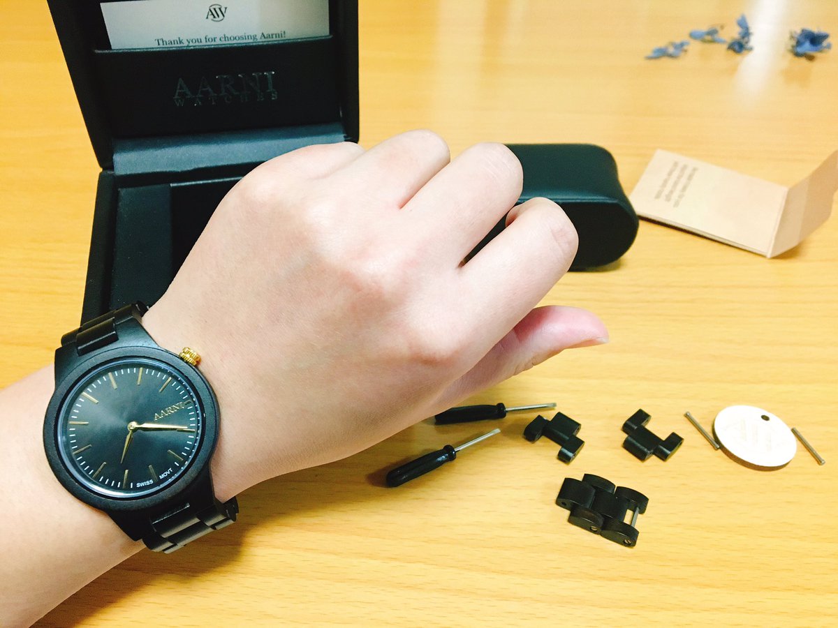 megZoo_'s tweet image. バンド調節できた！！所要時間計2時間。
#AARNI #ARMANIじゃないよ #セルフバンド調節 #忍耐力