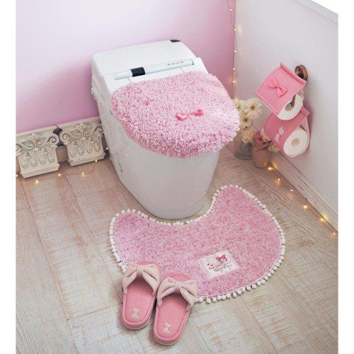Dtimes Tren Twitter フェミニンなマリーデザイン ベルメゾン ディズニー ふわふわトイレマット フタカバー 一緒に使いたいトイレットペーパーホルダーカバー スリッパセットもあわせて紹介 詳細 T Co Mybmnrhnjf