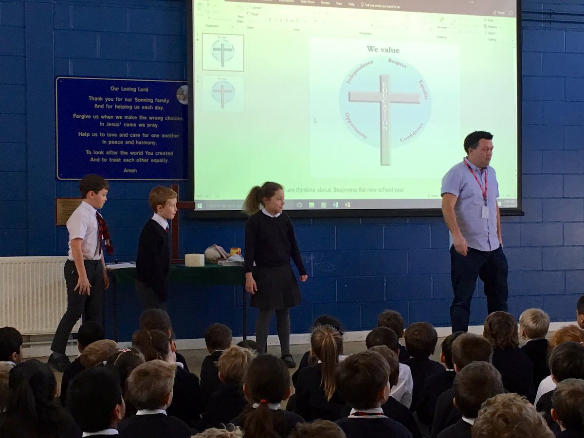 sonningprimary's tweet photo. Thank you to Mr Sumbler for leading our whole school worship today. #TheLostCoin ‘Shine like a light in the world’ https://t.co/ezU4ciJoNj
