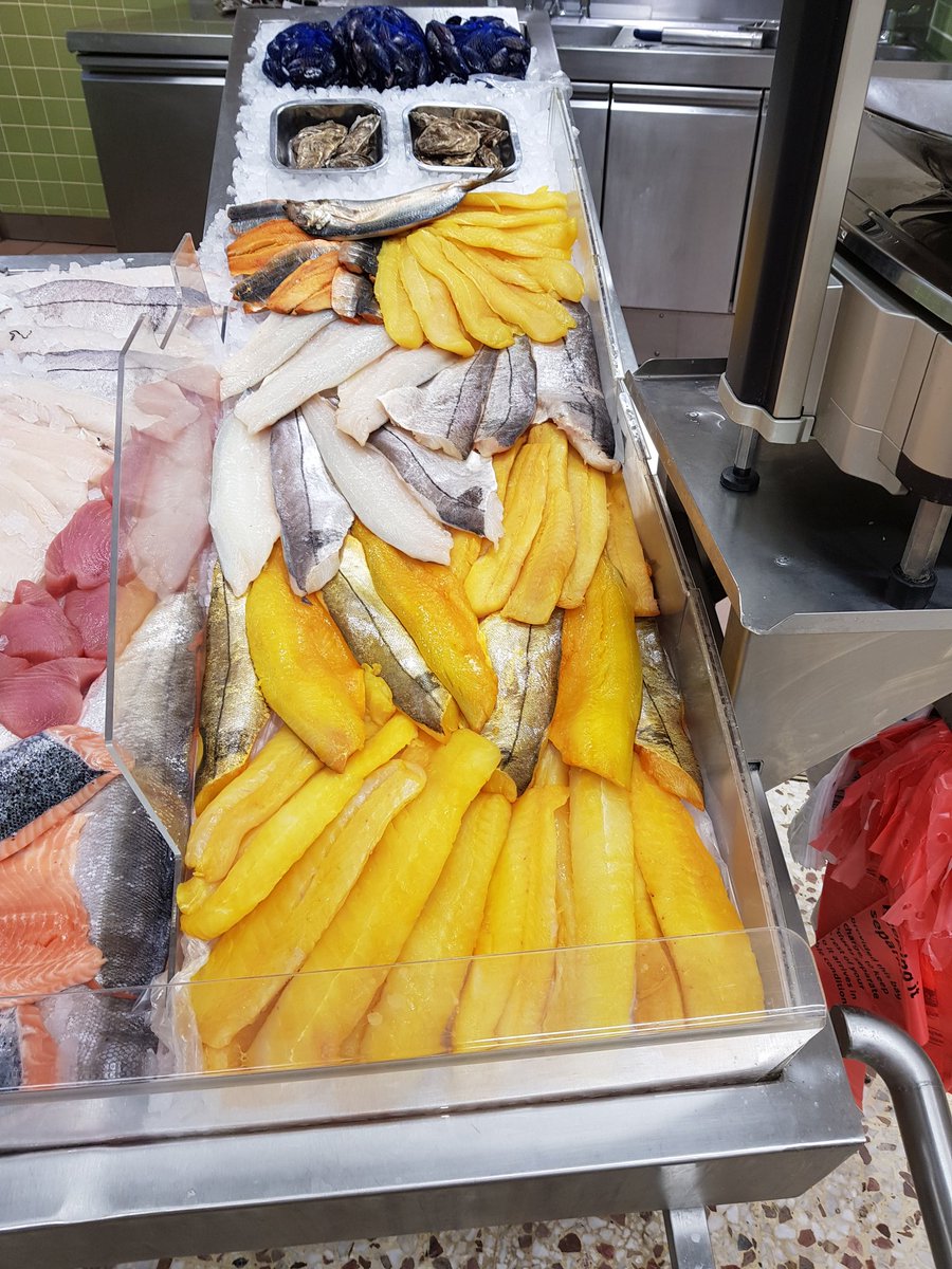 Emma @Girlyfishmonger