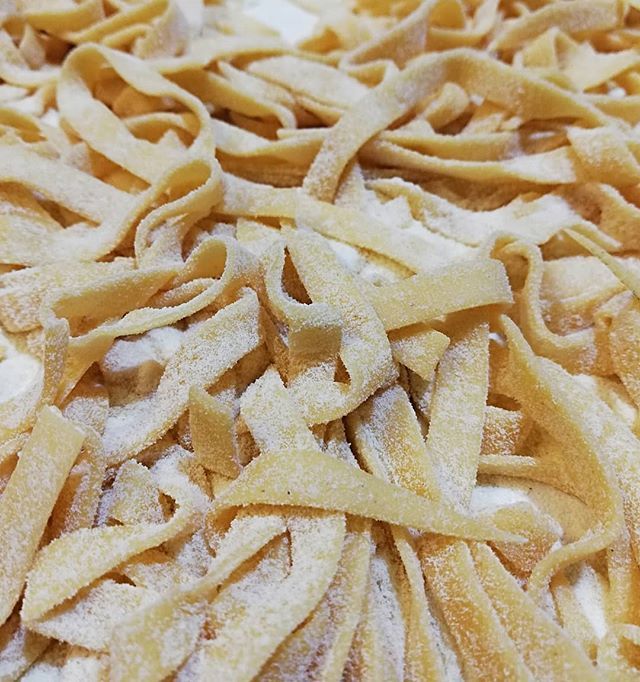 Lau__Cru's tweet photo. Italianità

#tagliatelle

___________________________________
#italiansdoitbetter #pastafresca #pasta #foodporn #casteddufoodporn #italyfoodporn #foodismyreligion #top_food_pics #top_food #instafood #cagliari #soralella #l4l #f4f #foodism#sardinia_photogroup #mammamia #italy… https://t.co/KODd1TT25y