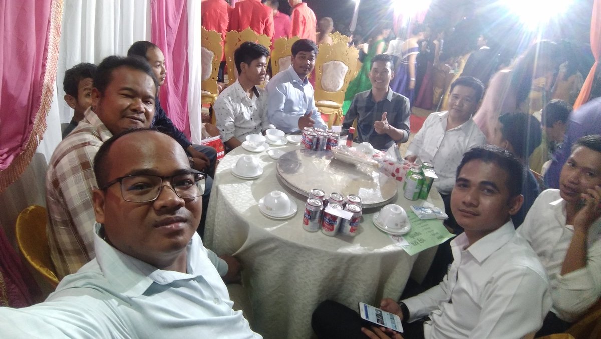 PhathDs's tweet image. meeting