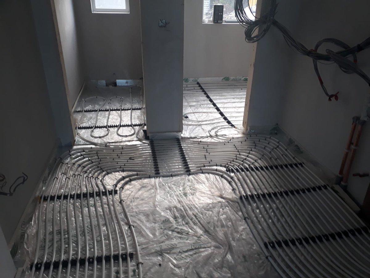 Another UFH install with <a href="/floortherm/">Floortherm Renewables</a> #underfloorheating #RenewableEnergy <a href="/HeatmiserUK/">Heatmiser</a> controls