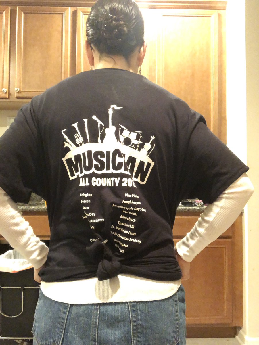 band_mcabral's tweet photo. Thanks again @DCMEA_2 for a fantastic All County weekend and inviting me to #guestconduct - #dcmea #dcmeashirt - excited to get to school and work with my @CarmelCSDMusic @GFMS_info students! https://t.co/p1EbRQhTOs