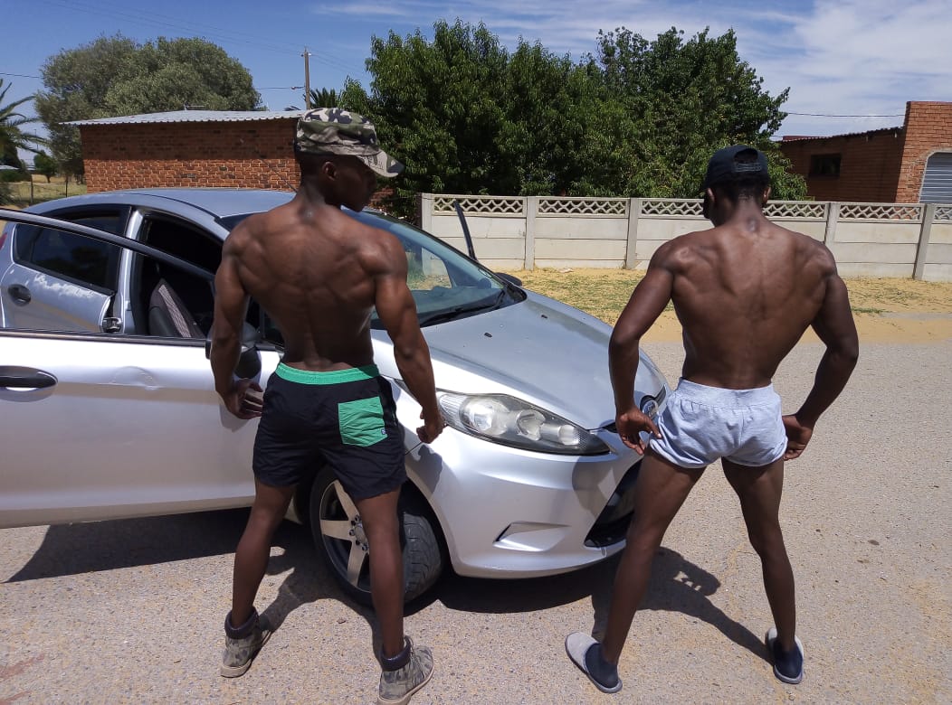 JbNkala's tweet photo. @MensHealthMag
@FordSouthAfrica https://t.co/Zf60hcmzdI