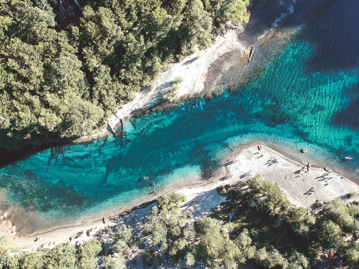 VIAJAR ES VIVIR on Twitter: "Lago espejo @Bariloche_ar @RestoDelMundo13 https://t.co/BVocha9xaE" Twitter